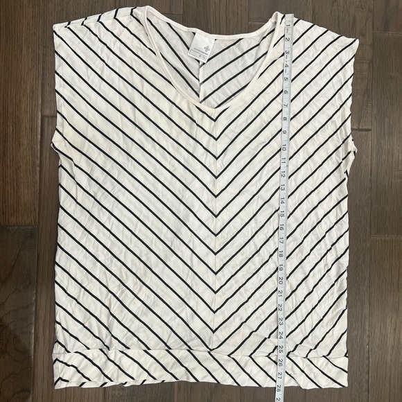 Denver Hayes Striped Top - Picture 9 of 11